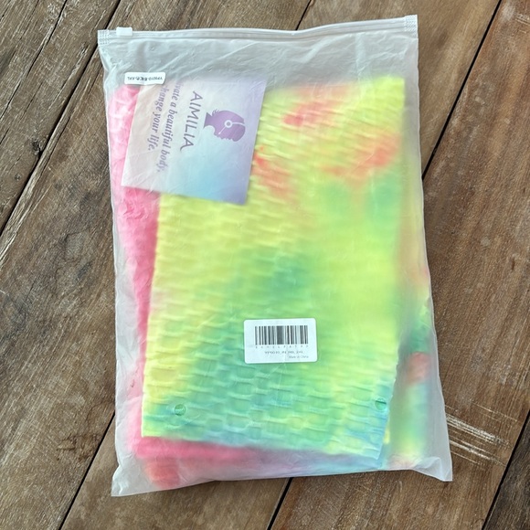 TikTok Ruched Butt Leggings NWT - Picture 7 of 8